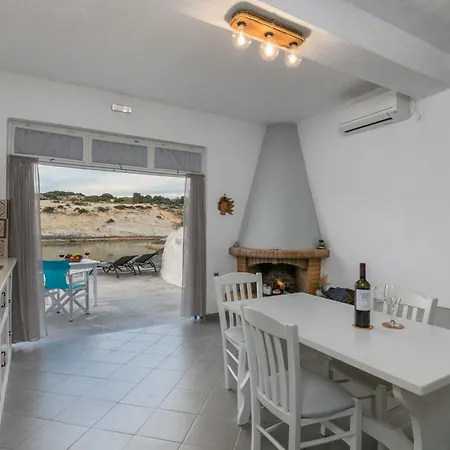 Fani Dream 2 & 3 Vakantiehuis Pachaina